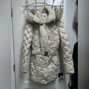 Women's Quilted Cream Down Puffer Jacket Faux Fur & Knit Trim SZ M
